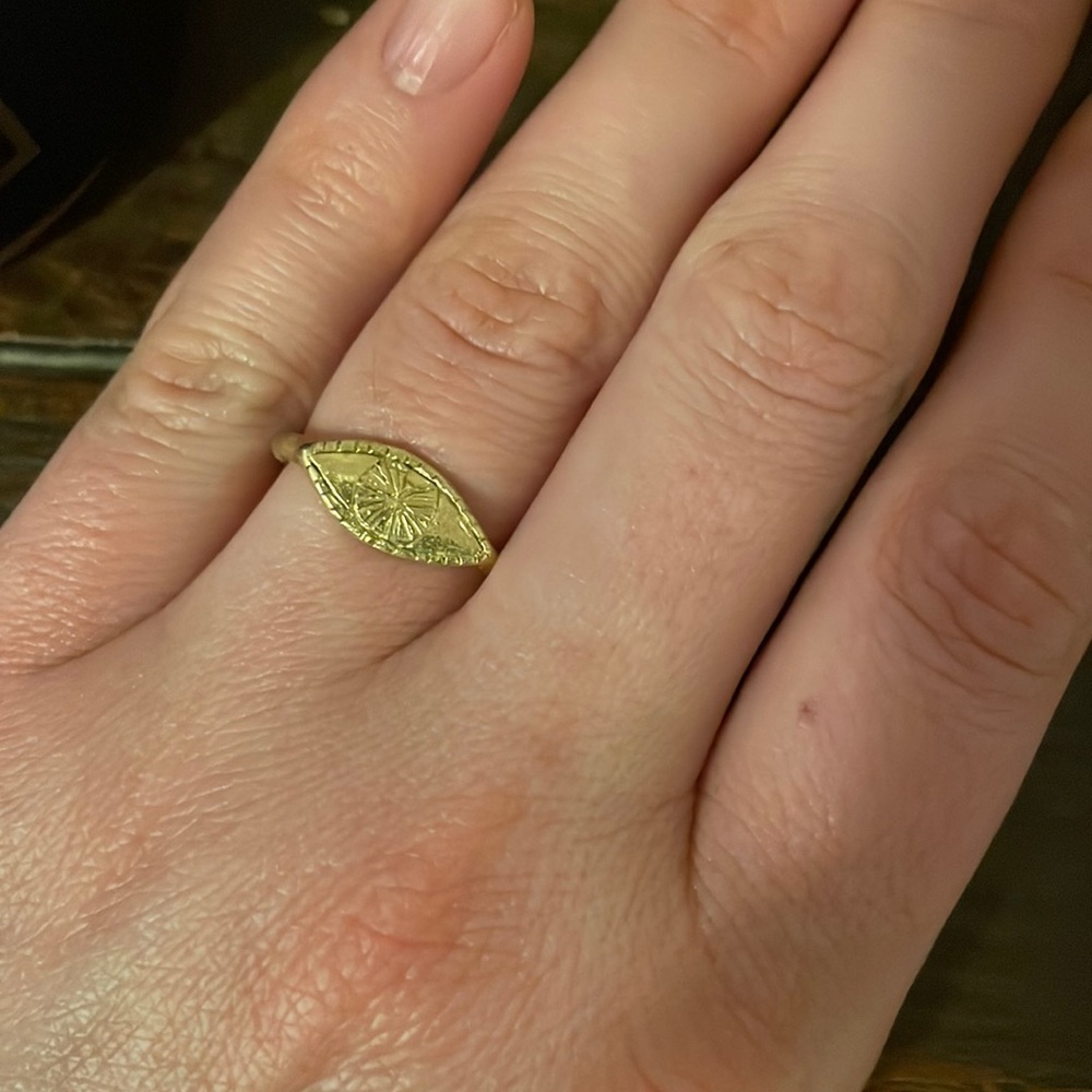 Eye Ring